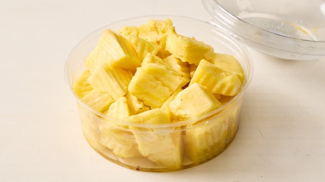 أناناس مقطّع